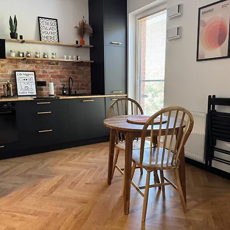 Okrzei Orange Loft Apartamento *